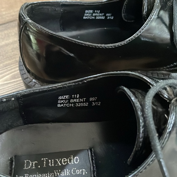 🌟Host Pick🌟Men’s Black Dr. Tuxedo Dress Shoes - Picture 11 of 13